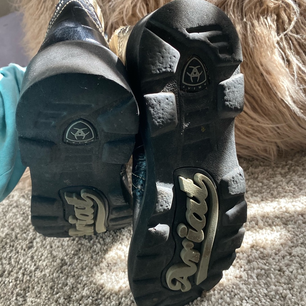 🙌🏼👢super comfy Ariat Fatbaby boot👢🙌🏼